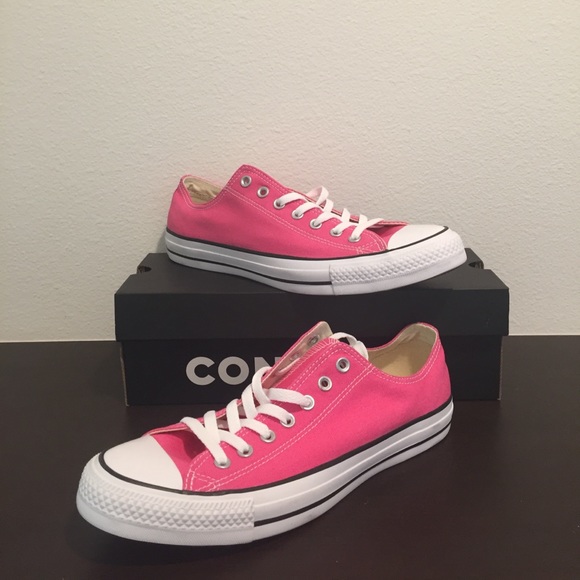 converse pink pow